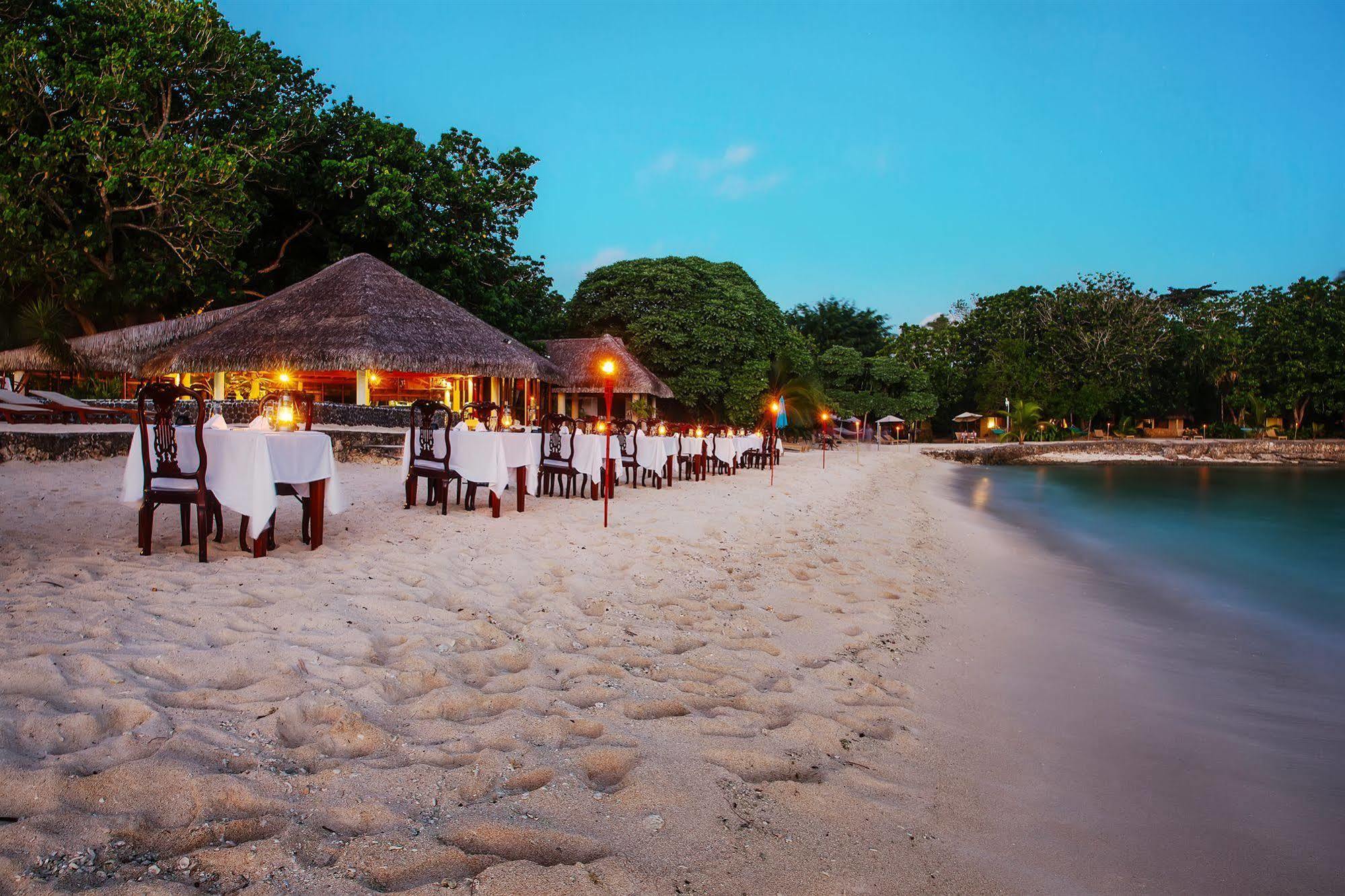 Breakas Beach Resort (Adults Only) Port Vila Exterior foto